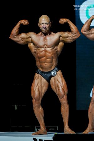 CLASSIC PHYSIQUE МАСТЕРА+40
